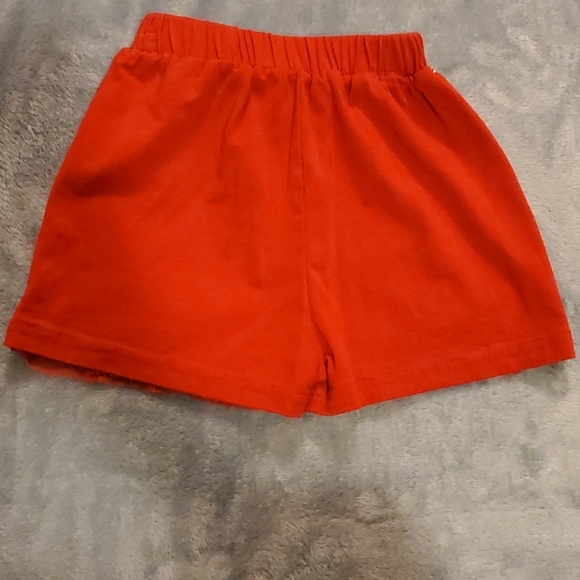 💫 5T RED RAZZLE DAZZLE SHORTS 💫 - Picture 3 of 3